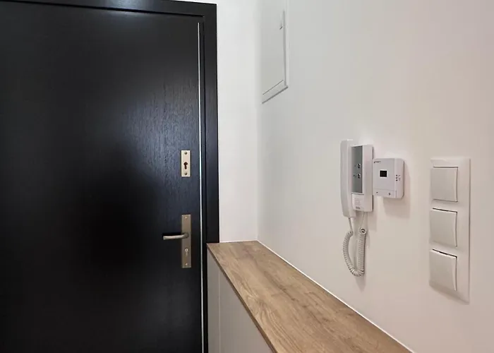 Pod Debowcem I Szyndzielnia *